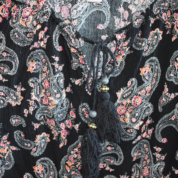 LA HEARTS FLORAL LONG SLEEVE - Picture 7 of 8